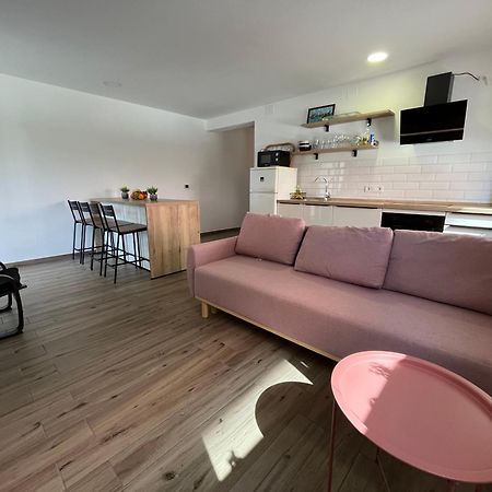 Apartmani Mlinar - Two Bedroom Apartment With Seaview Grebaštica エクステリア 写真