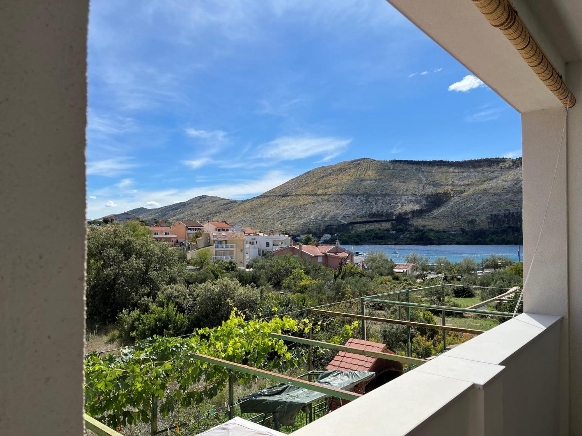 Apartmani Mlinar - Two Bedroom Apartment With Seaview Grebaštica エクステリア 写真